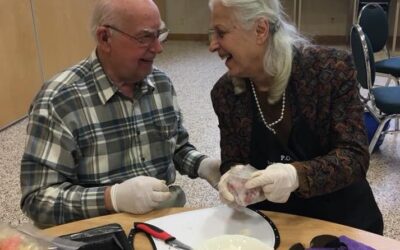 Fighting Seniors Isolation with Slow Cooker Club